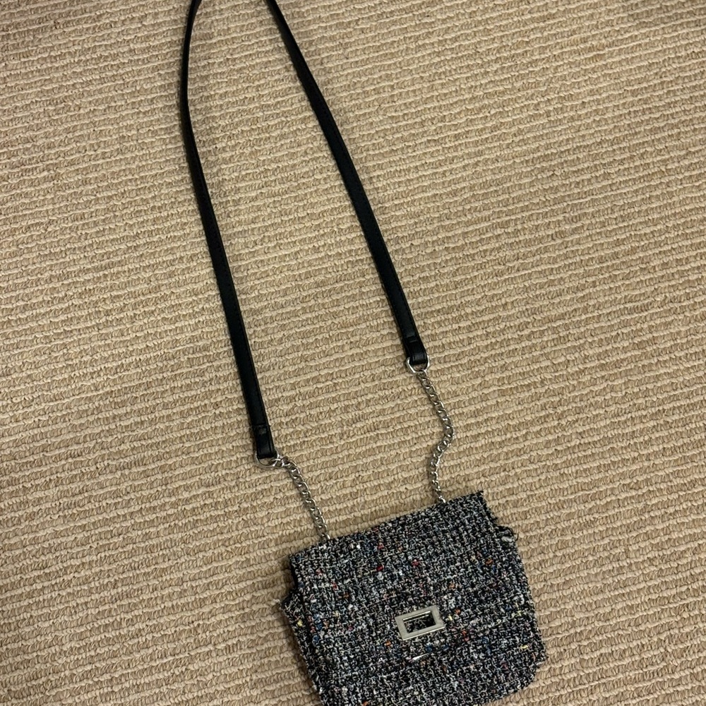 Chic Black Tweed Crossbody Bag